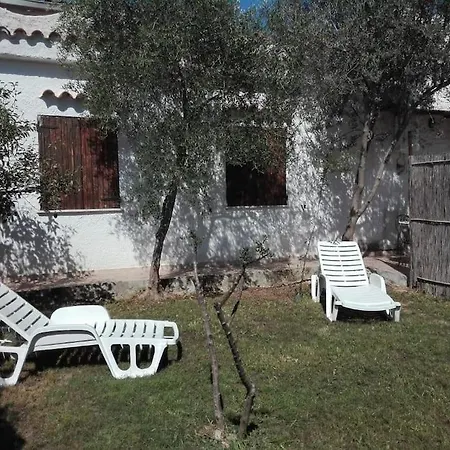 Villetta Con Giardino A 5 Minuti Dal Mare Ferienhaus